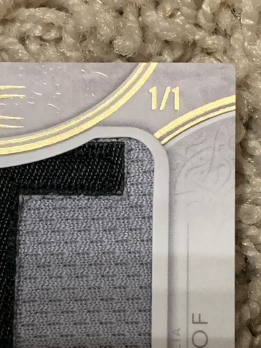 2018 Topps Definitive Collection Mike Trout Name Plate Letter T 1/1 N0n Auto - Picture 3 of 4