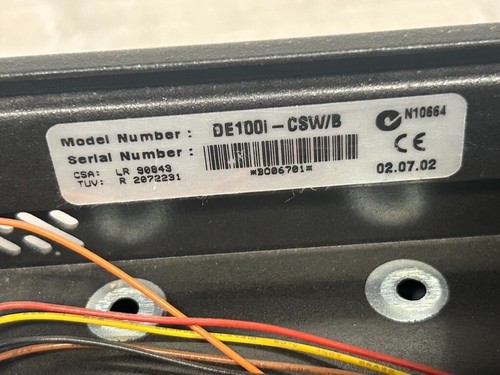 Kingston DE100I-CSW/B Data Express SCSI Wide Single Ended Drive Enclosure Black - Afbeelding 3 van 4