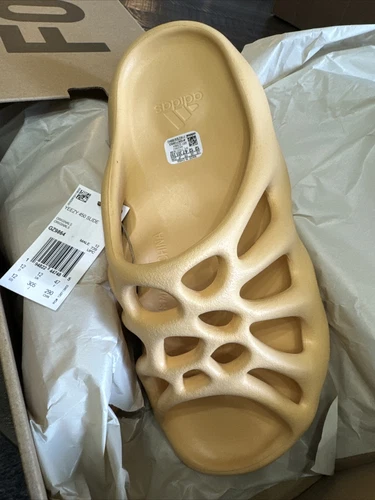 L😍😍K! Adidas Yeezy 450 Slide GZ9864 CREAM Men's Size 12 ! DS New! Ye L😍😍K!