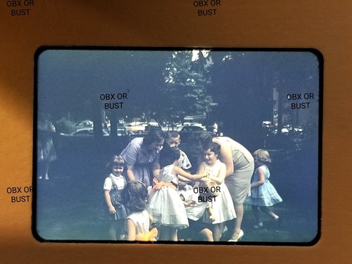 ZEHN VINTAGE 1960 KINDERGEBURTSTAG PARTY KODACHROME DIAS GRATIS  - Bild 3 von 10