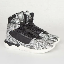 adidas Tubular GSG9 Core Black S82515 Men Size US 8.5 NEW 🚚✅