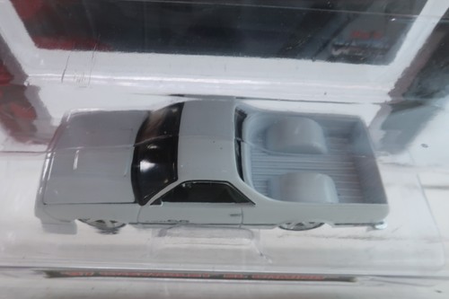 Maisto G Ridez Urban Diecast 1:64 Scale 1987 '87 White Chevrolet El Camino - Picture 3 of 8