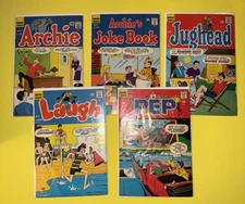 Archie Comic Lot 5 Comics
