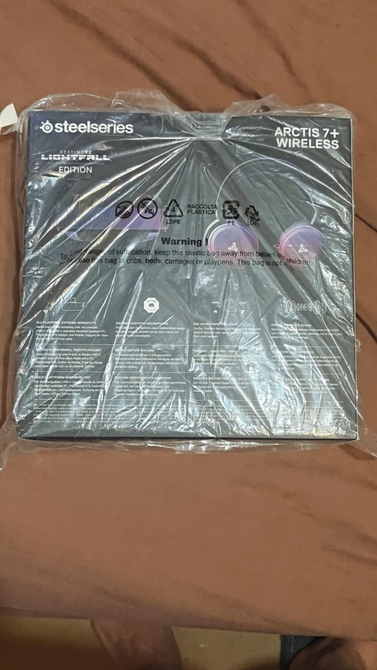 Limited Edition Destiny2 Lightfall Steelseries Arctis 7+ Wireless Gaming Headset - Image 3 of 4