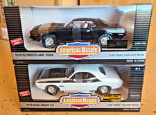 1970 Plymouth Aar Cuda Ta Challenger 118 Diecast Car Set Mopar Ertl Diorama