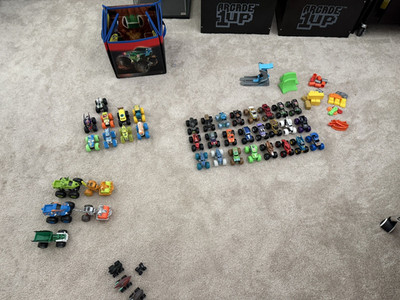 Huge Monster Jam Hot Wheels Truck Lot With MJ Play Mat Tote 1:64 with ~40 trucks
