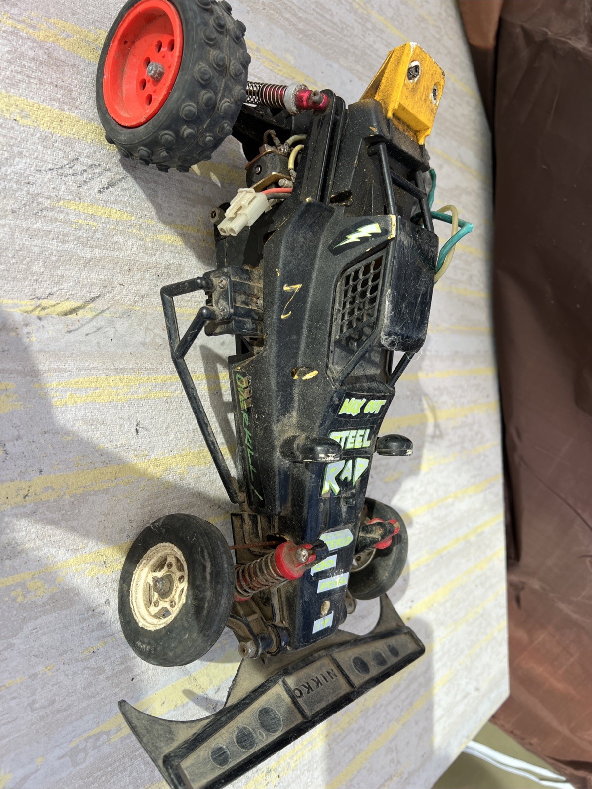 Picture 1 of 5