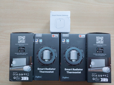 Moes Heizkörperthermostate Set Smart ZigBee  4 Stück + 1  Home Gateway ZigBee