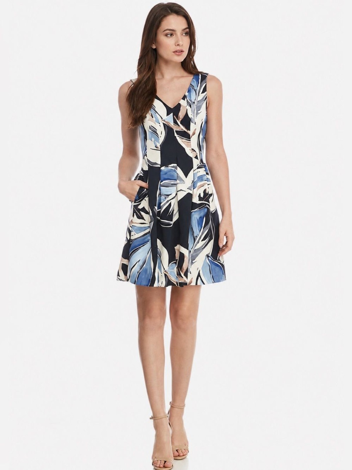 Vince Camuto Abstract Floral Fit & Flare Dress – Size 8