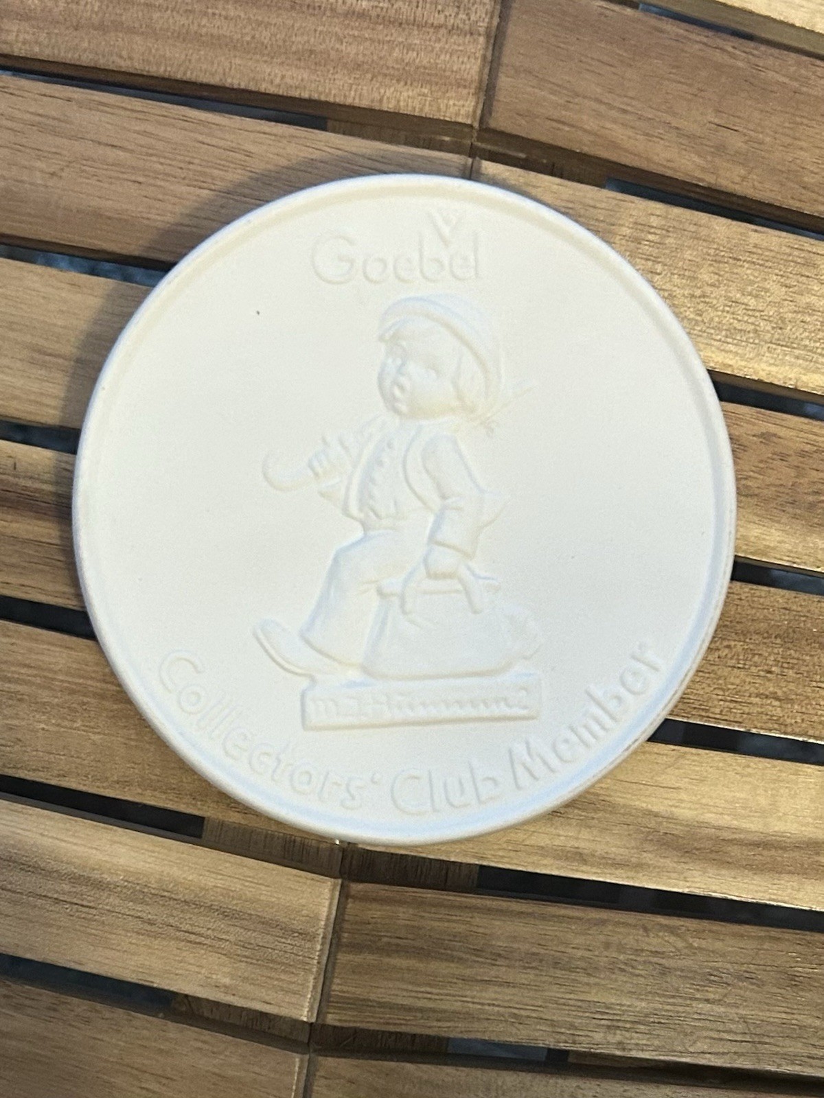 Goebel Hummel Collectors' Club 4" Member Plaque Round Medallion Disc 1976