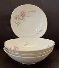 Set of 4 Royal Court Carnation Bowls 6 1/2” Japan