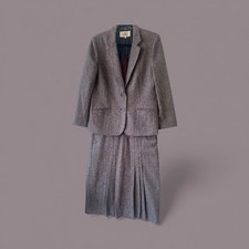 VTG Sears And Roebuck  Classic Fit  Womens2-piece Plaid Wool Blend Suit