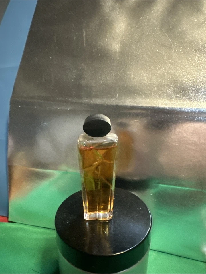 Mini salpicaduras de viaje vintage CLANDESTINE de Guy Laroche EDT (5 ml) Foto 3 de 3