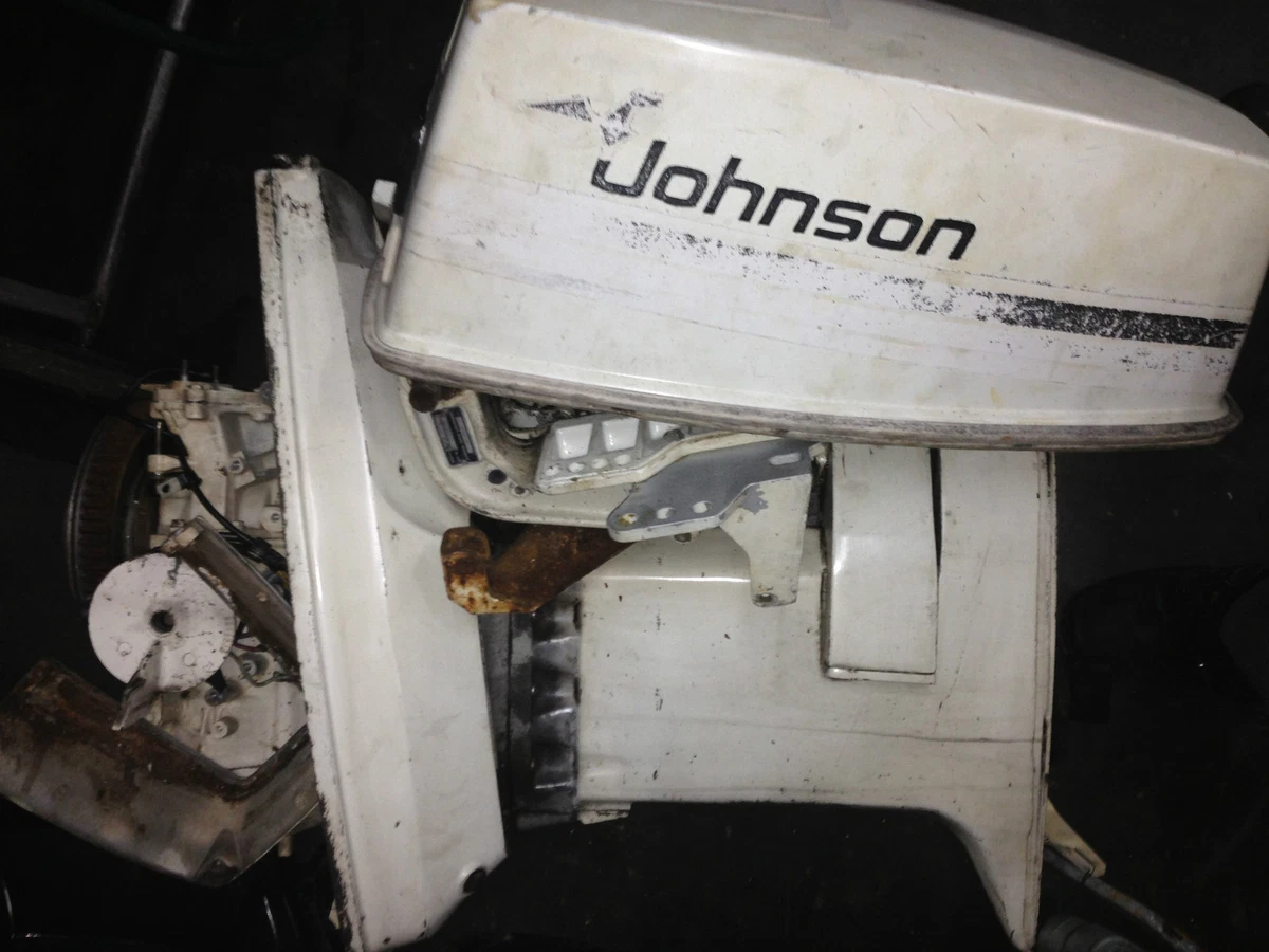 2004 Johnson Bombardier 40 Hp Stroke Outboard Motor With, 52 OFF