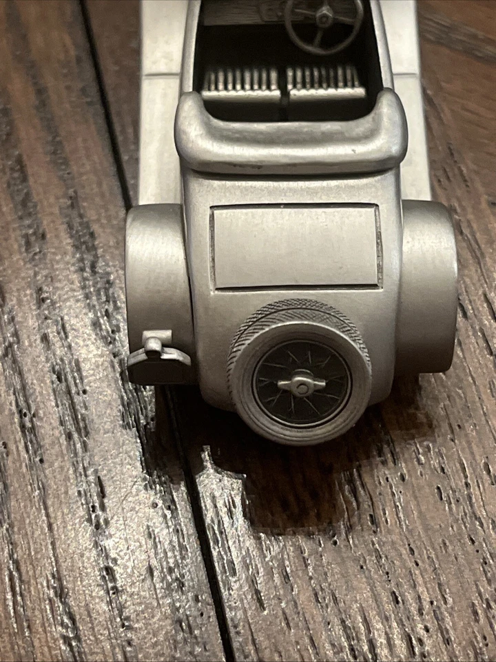 Figura modelo coche antiguo 1/43 The Danbury Mint peltre 1932 Delage Cabriolet Foto 4 de 4