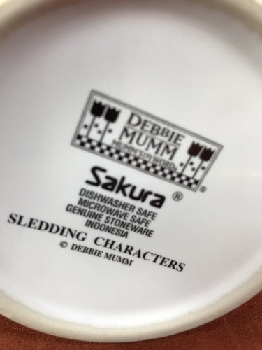 Debbie Mumm Schlittenfiguren Schneemann Kaffeebecher Tasse Sakura Steingut - Bild 8 von 8