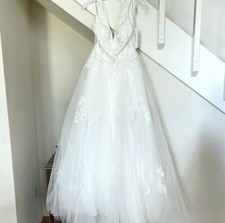 David's Bridal Ivory Wedding Dress Size 2 with Lace Overlay Ballgown