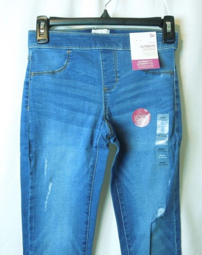 Girls SO Medium Wash Distressed Raw Hem Mid Rise Ultimate Jeggings Size 12 - Picture 2 of 8