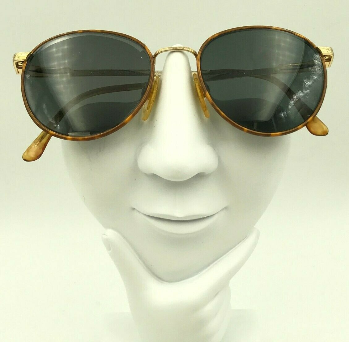 Vintage Tura 856 Brown Gold Metal Round Oval Sunglasses 