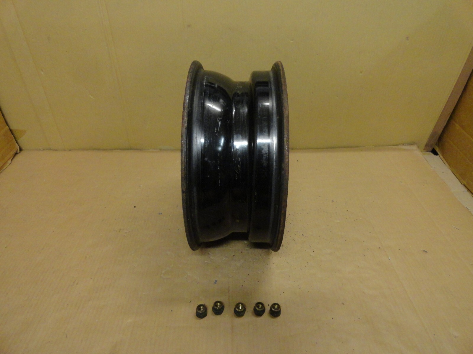 1967 - 1980 Rolls Royce Silver Shadow II OEM 15 X 6 Steel Wheel & Lug Nuts