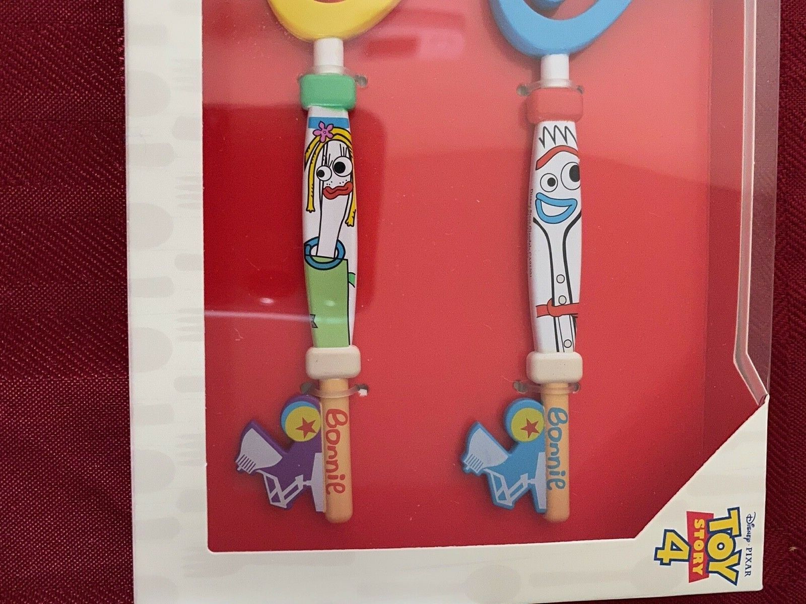 Disney Toy Story 4 Forky and Karen Beverly Collectible Key Set New with Box  