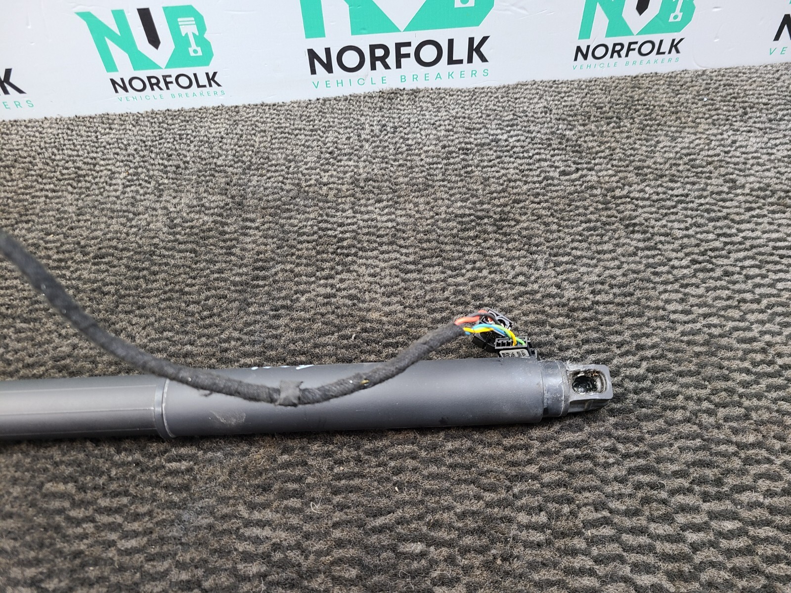 BMW X5 E70 TAILGATE ELECTRIC STRUT right side 7294588 for sale 