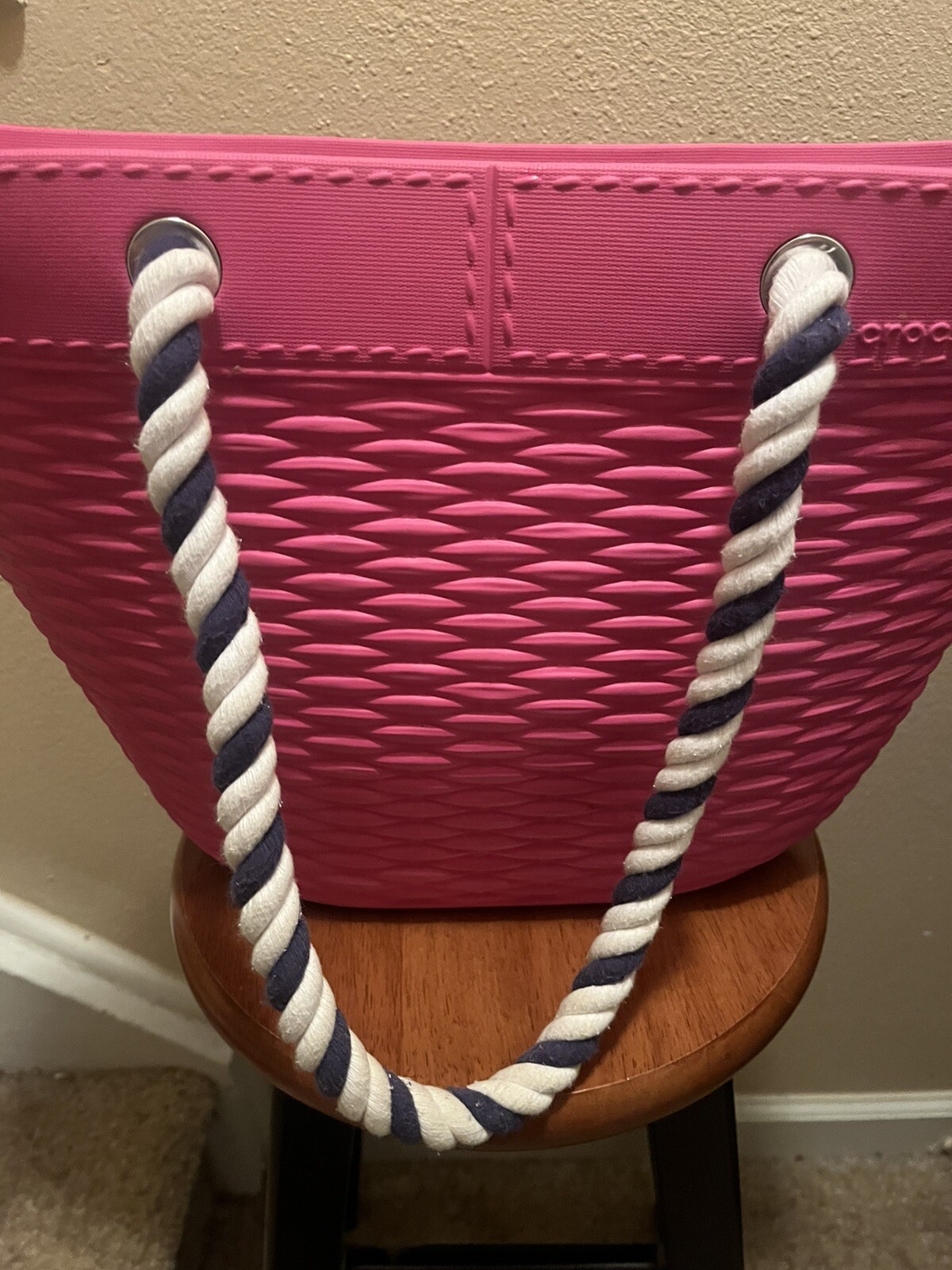 CROCS Hot Pink Nautical Rope Handle Beach Tote Bag Gem