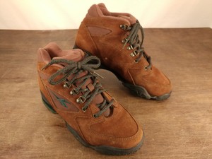 reebok hiking boots women's