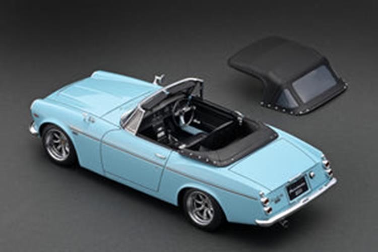 1/18 フェアレディSR311 ジャンク Yahoo!オークション - ジャンク DATSUN 1/18 フェアレディ2000 SR311