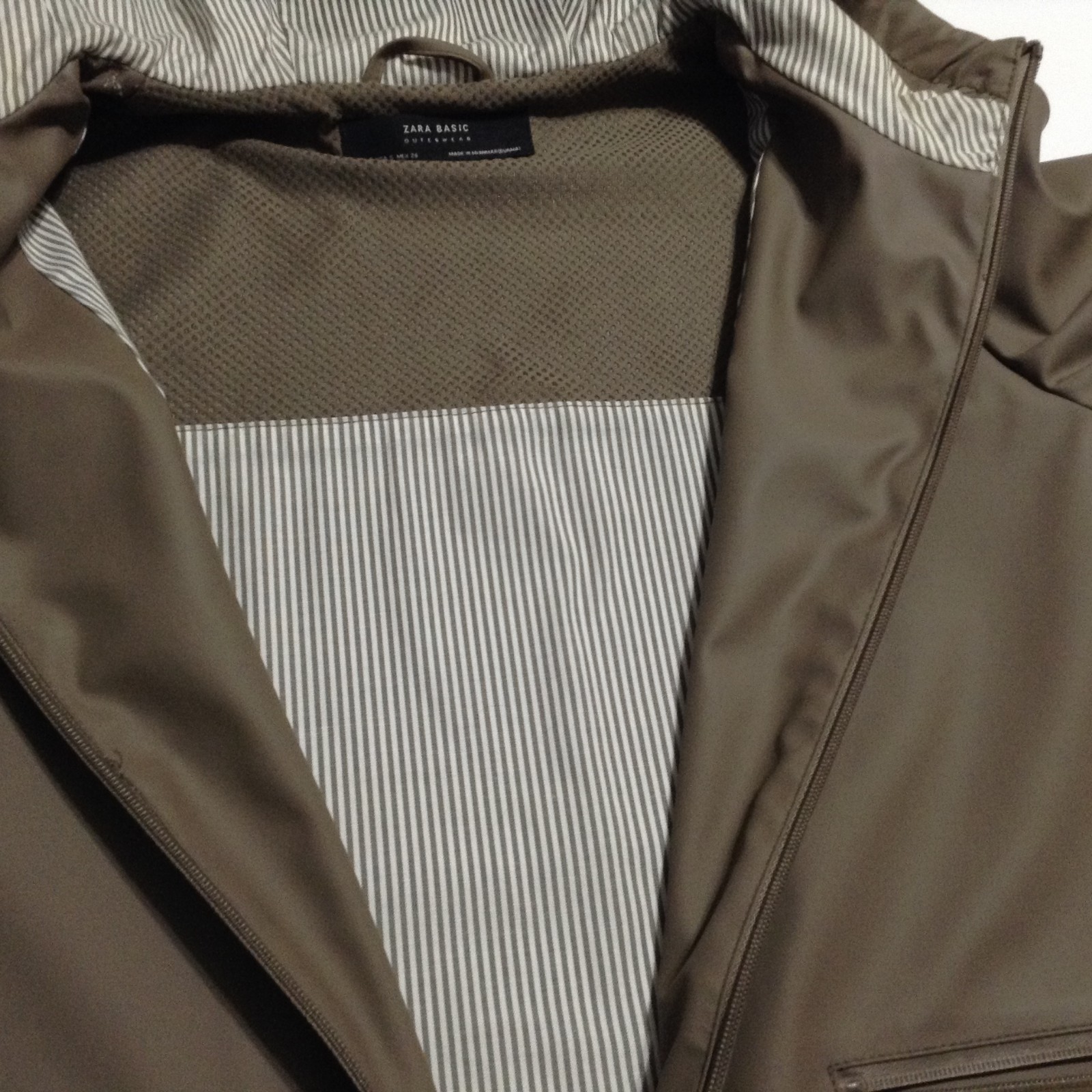Zara Basic Outerwear Rain Jacket Small Tan Full Z… - image 8