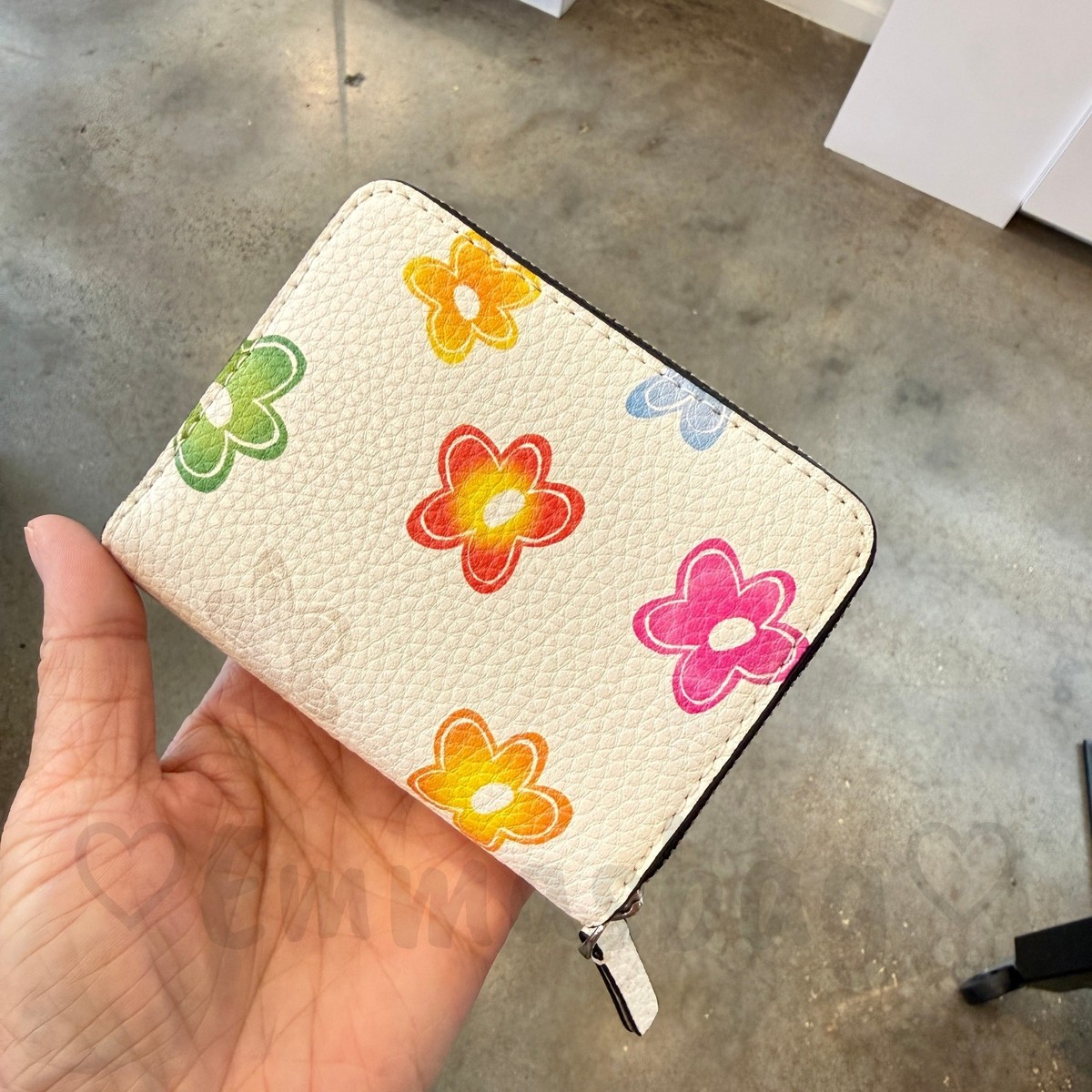 ペコクラブPale color flower wallet Marc Jacobs 4P6SMP302S01 Mini Compact Wallet $198 White Multi