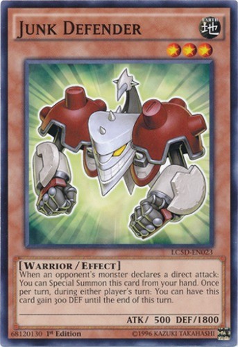 Junk Defender LC5D-EN023 Common 1st Edition Moderately Played Yugioh Card