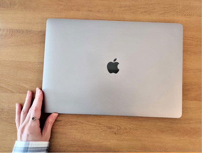 2017 15'' MacBook Pro A1707, Lightly Used, Space Grey, Serial Number C2QKF07QF7TS