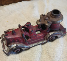 Hubley vtg Fire truck pumper truck cast iron toy 5"