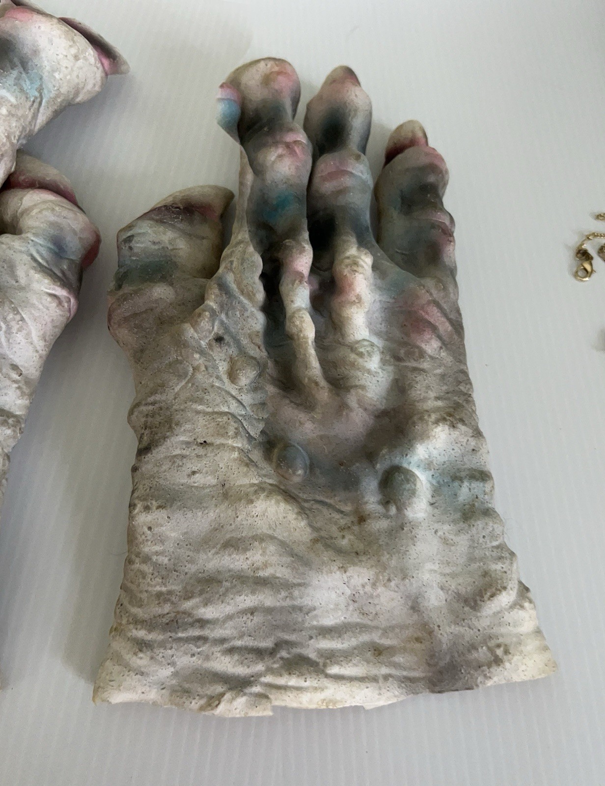 Vintage 2002 Halloween Ghoul Hands The Paper Magic Group, Inc - #283