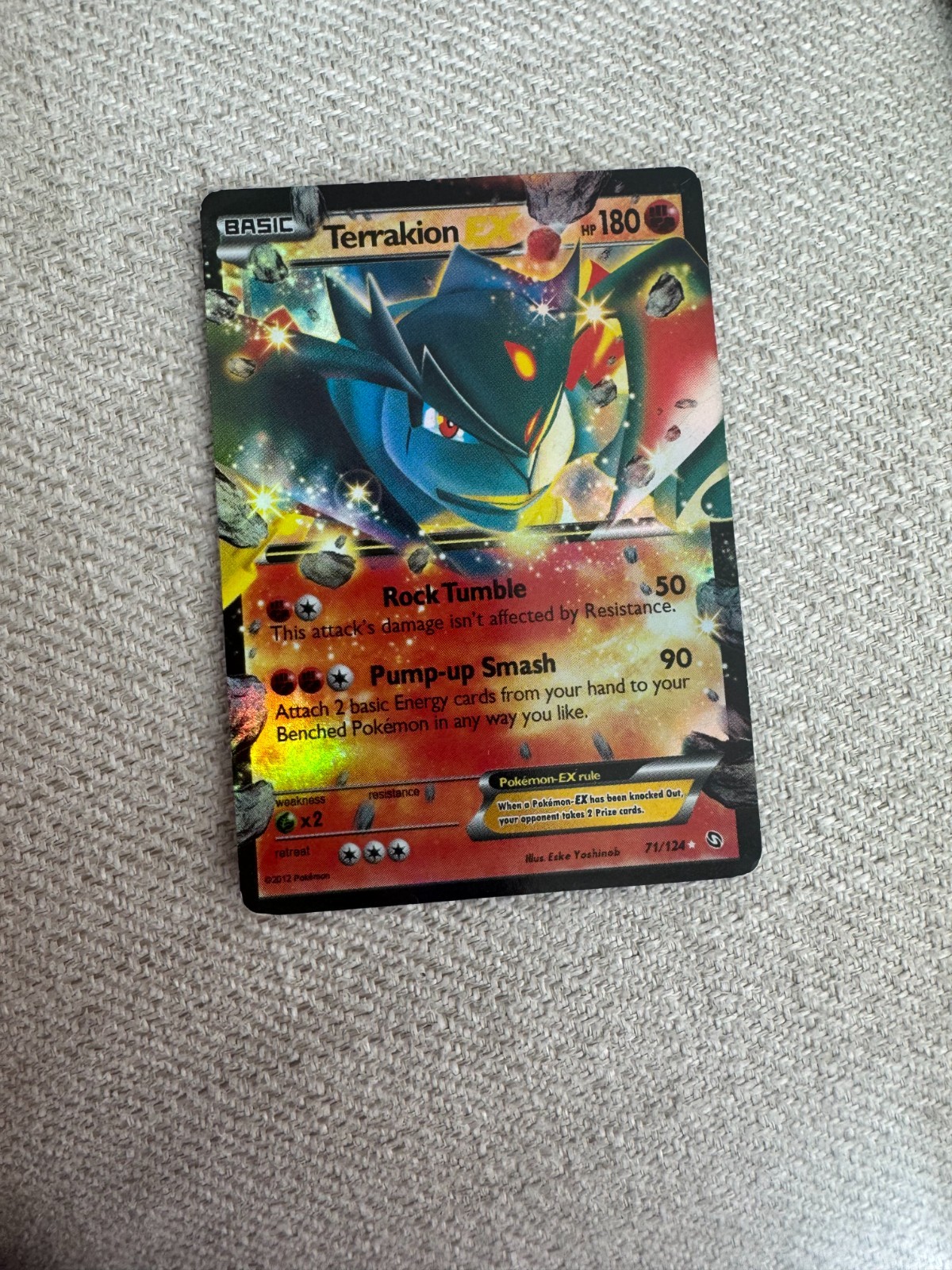 Pokemon Card Terrakion 71/124 Black & White—Dragons Exalted Holo Rare