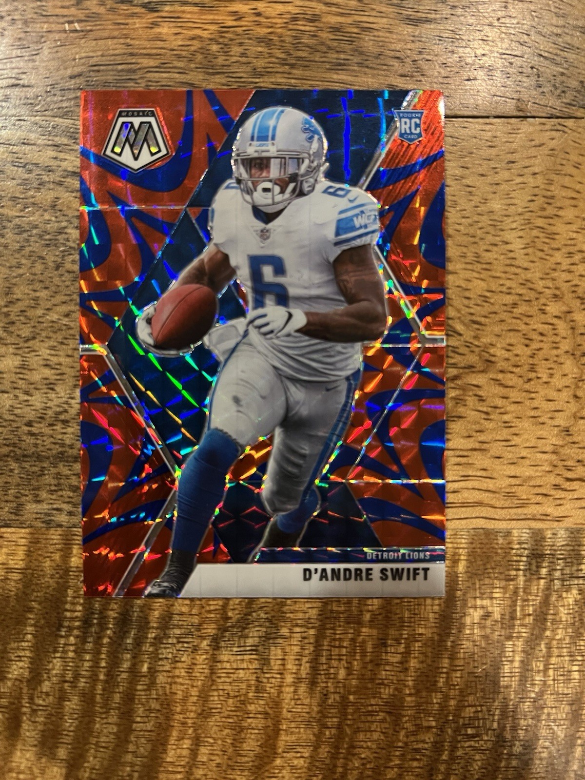 2020 Panini Mosaic - Rookies D'Andre Swift #215 Reactive Blue Mosaic Prizm (RC)