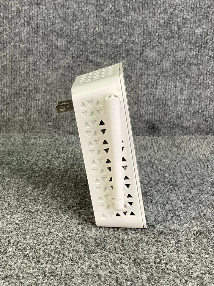 Netgear EX6100v2 AC750 Dual-Band WiFi Range Extender 📶 Mesh Booster – Gigabit - Image 3 of 4