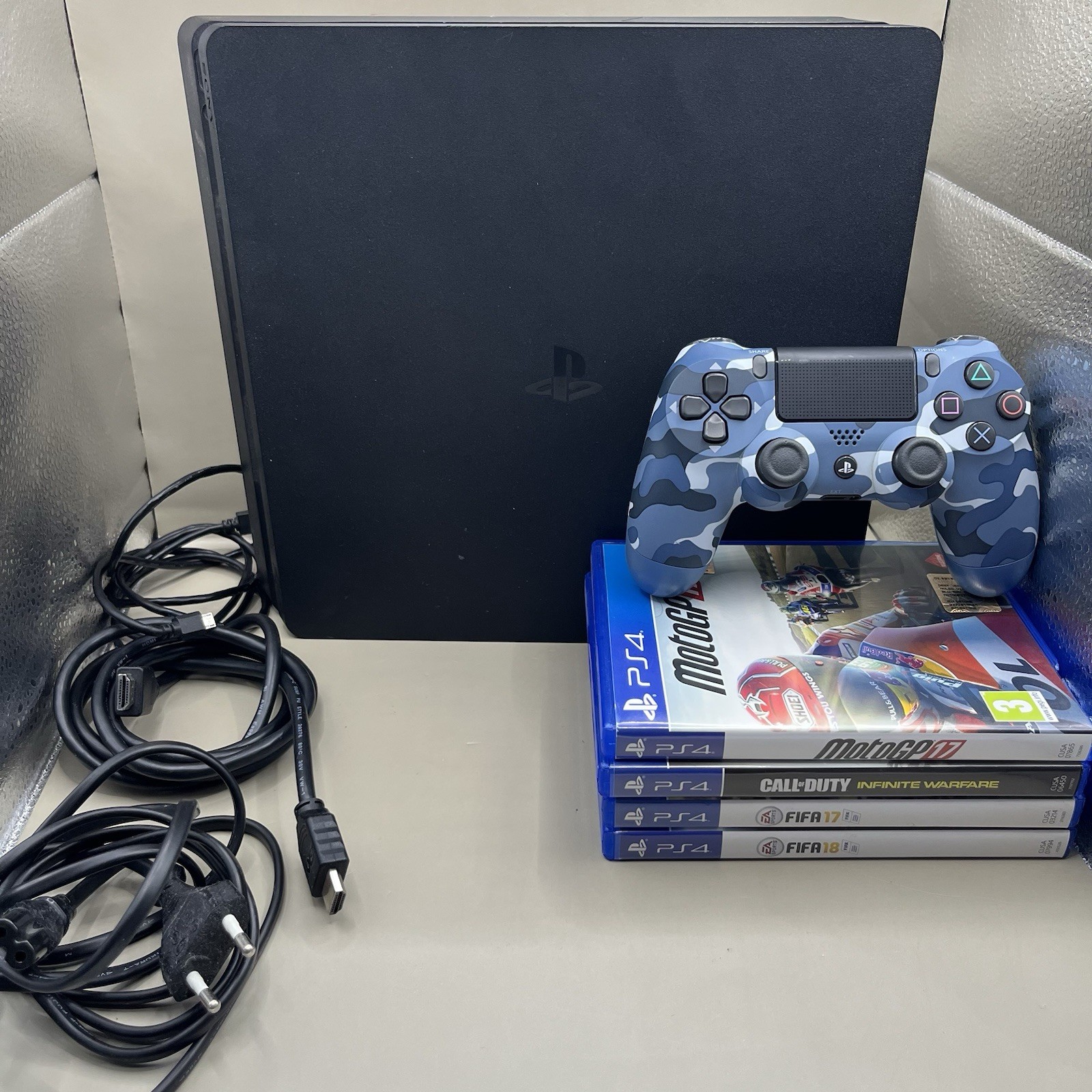 Sony Playstation 4 PS 4 Slim Nera console originale completa funzionante