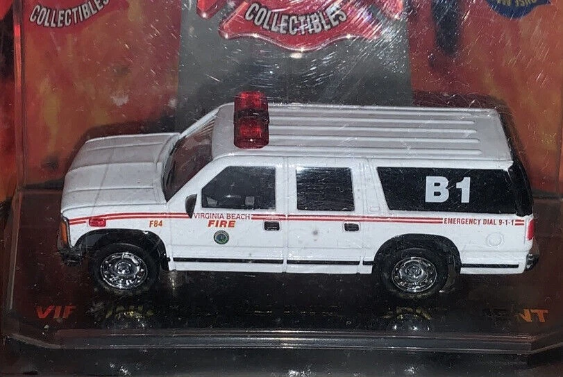 Code 3 Collectibles VIRGINIA BEACH FD COMMAND VEHICLE 1:64 (NEW) - Image 2 of 4