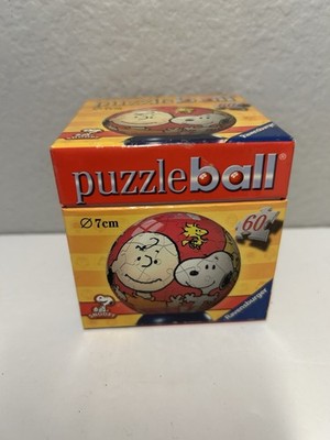 Ravensburger PEANUTS SNOOPY 3-d PuzzleBall 7cm 60 Piece Puzzle 3.25 
