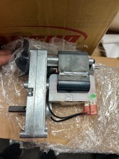 Dayton Ac Parallel Shaft Gear Motor 6 Rpm 185hp 115 1lnf8a