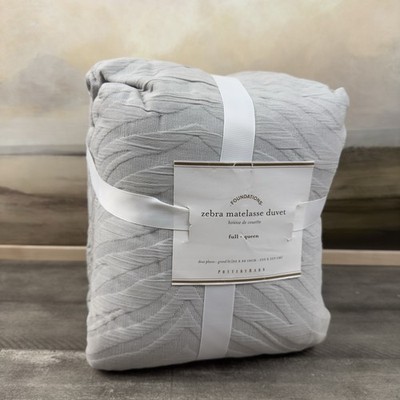 Pottery Barn Zebra Matelasse Duvet Cover Full/Queen Gray Fading Read Old Stock