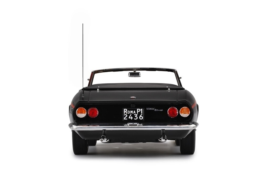 LAUDORACING-MODELS FIAT DINO SPIDER 2000 1967 UN SACCO BELLO