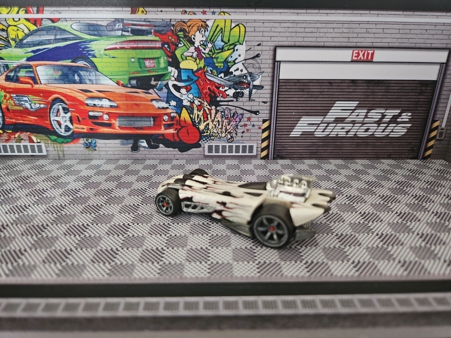 Picture 4 of 17