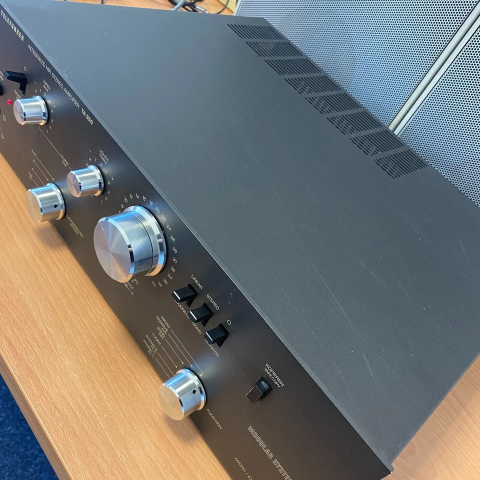 Telefunken Integrated Hifi stereo amplifier TA350 Stereo Vollverstärker 220V - Bild 2 von 4