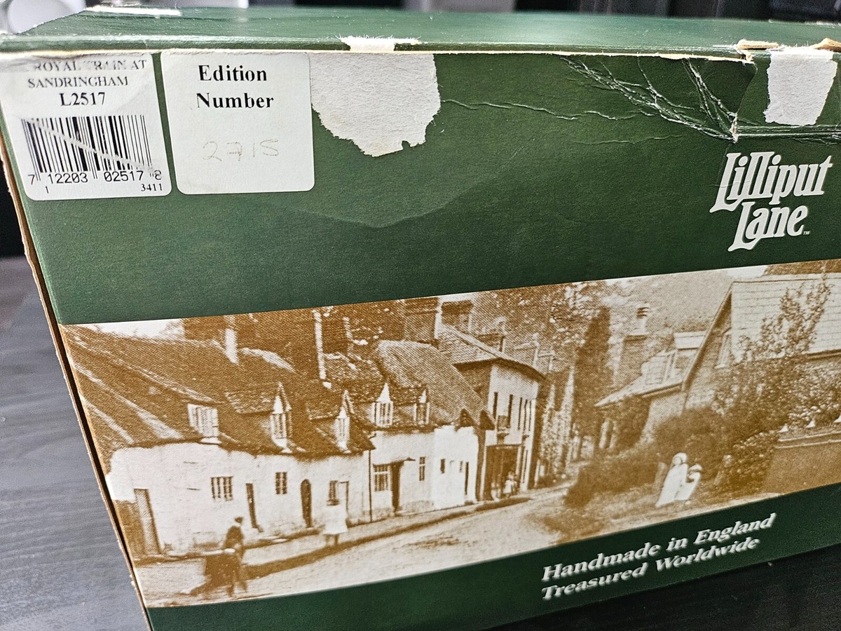 Lilliput lane Numbered limited edition The Royal Train at Lilliput lane Numbered limited edition The Royal Train at