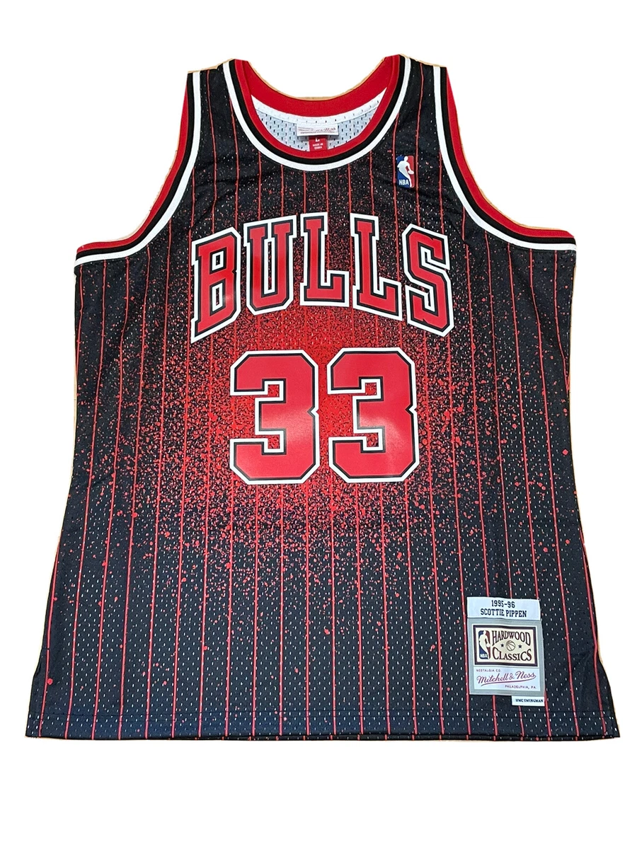 Chicago Bulls Scottie Pippen Red Mitchell & Ness Swingman Jersey (S)