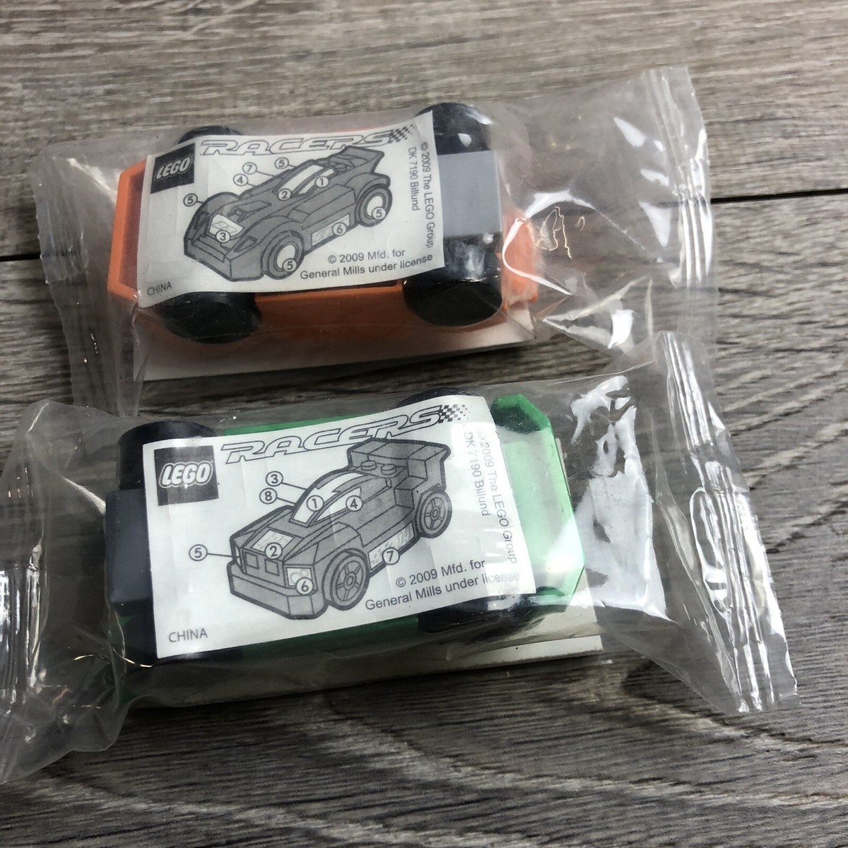2 NEW Lego Racers Race Cars 2009 General Mills Cereal Box Toys P