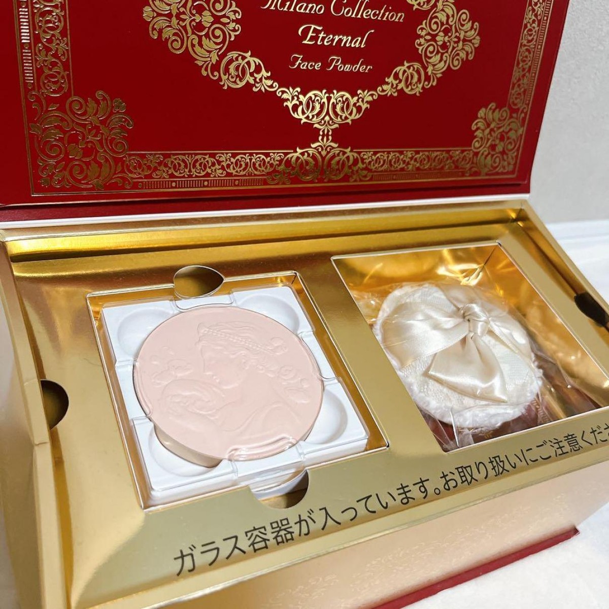 Kanebo Milano Collection Eternal Face Powder Pressed Face Powder